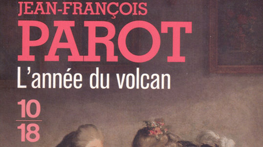 un extrait de la couverture du livre l'année du volcan