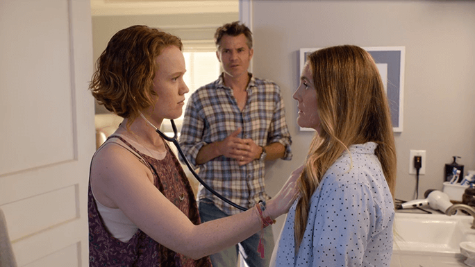 une image extraite de la saison 1 de la serie santa clarita diet